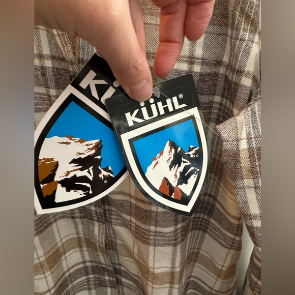Kuhl Women’s flannel - Picture 6 of 7